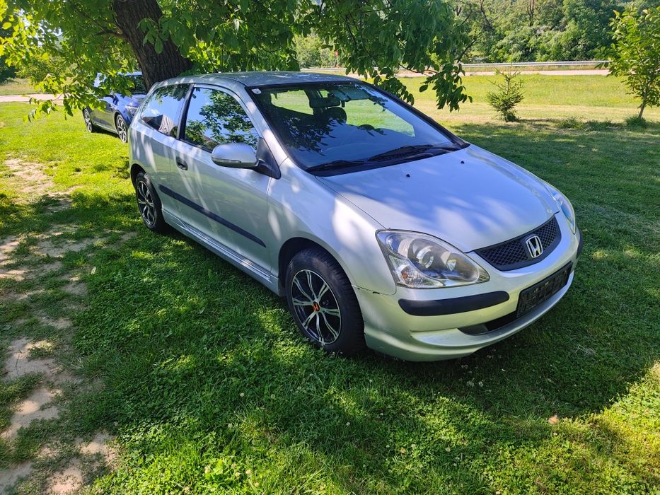 HONDA Civic 2004 — imagine 2