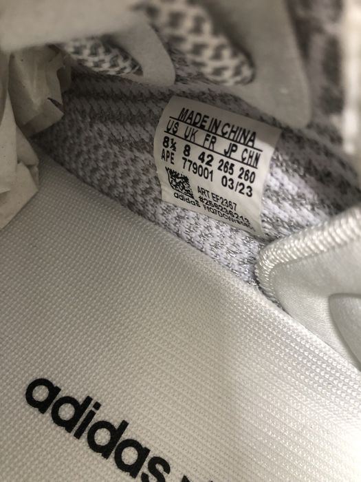 Yeezy 350 V2  Static Reflect - Static White Reflect Yeezy 350