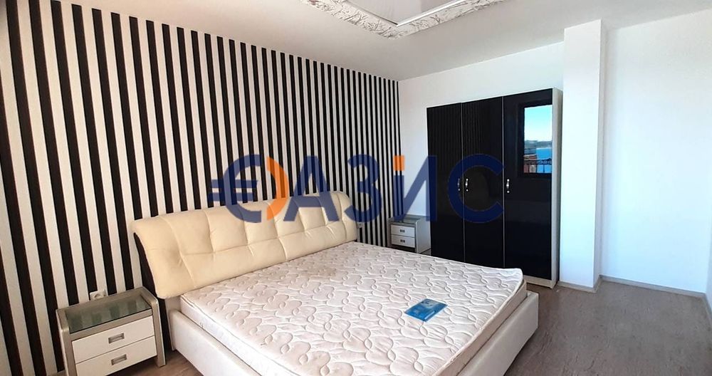 Продава се Тристаен апартамент в Несебър - 114 кв.м за 1272 €/кв.м - Снимка #11