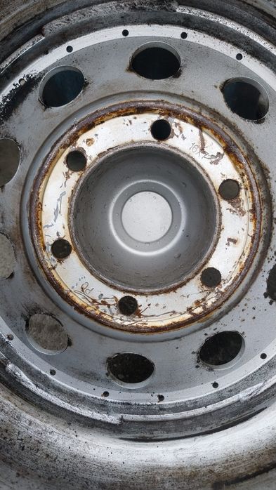 Roti Toyota 265 70 16 et-25