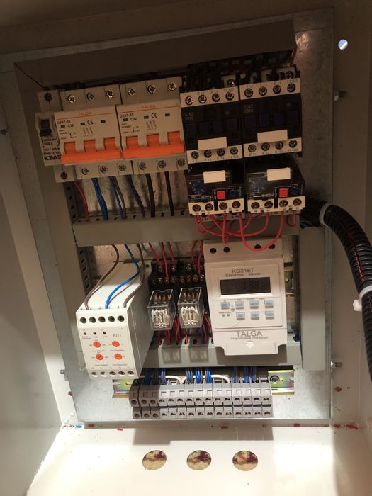 Услуги электрика, электронщика, и КИПиА