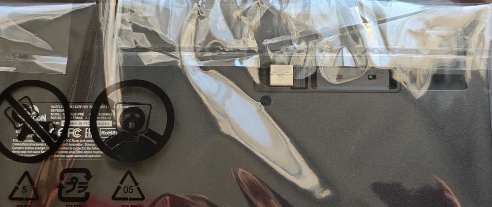 Гейминг механична клавиатура Redragon VATA Pro K580.