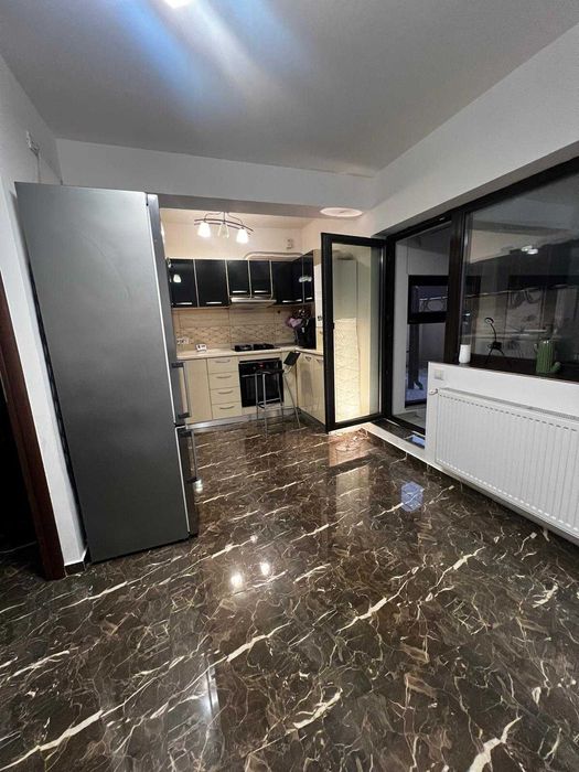 Apartament 2 camere 55mp cu curte proprie 48 mp + 2 parcări