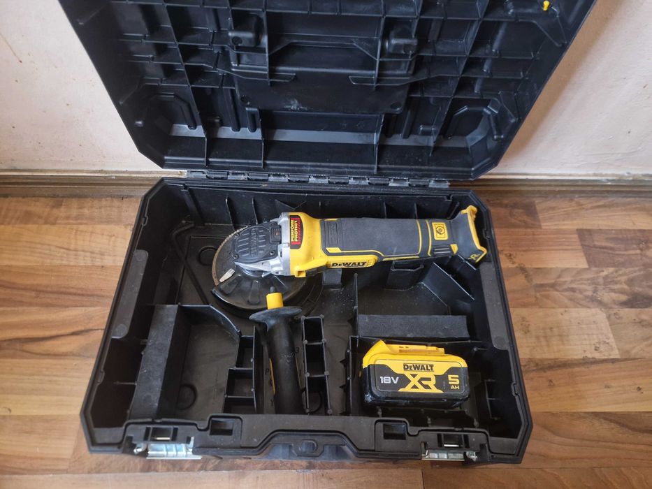 Акумулаторни машини комплект DEWALT