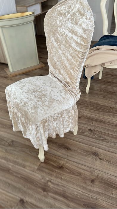 Продам стол столья