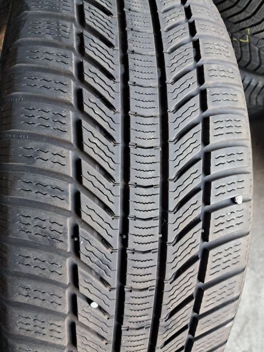 Anvelope second iarna 235 55 R19 Continental 6mm