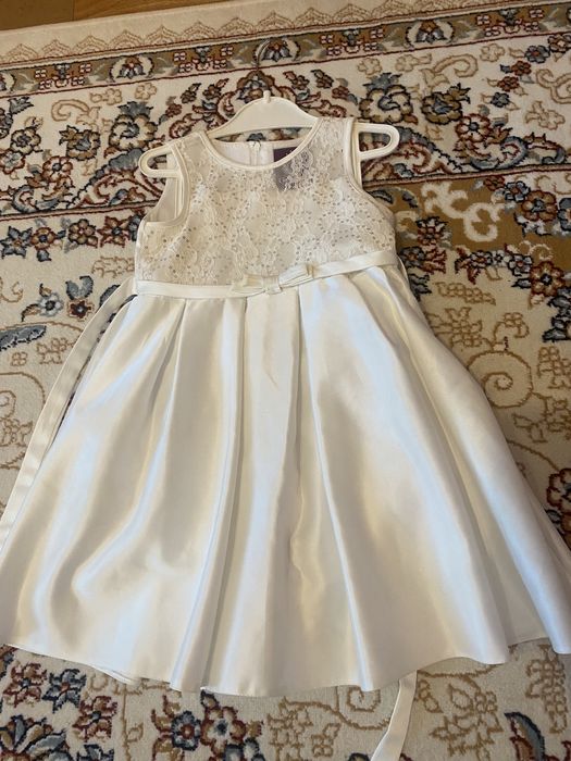 Прокат красивых платьев