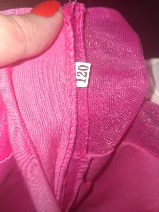 Продам новое платье