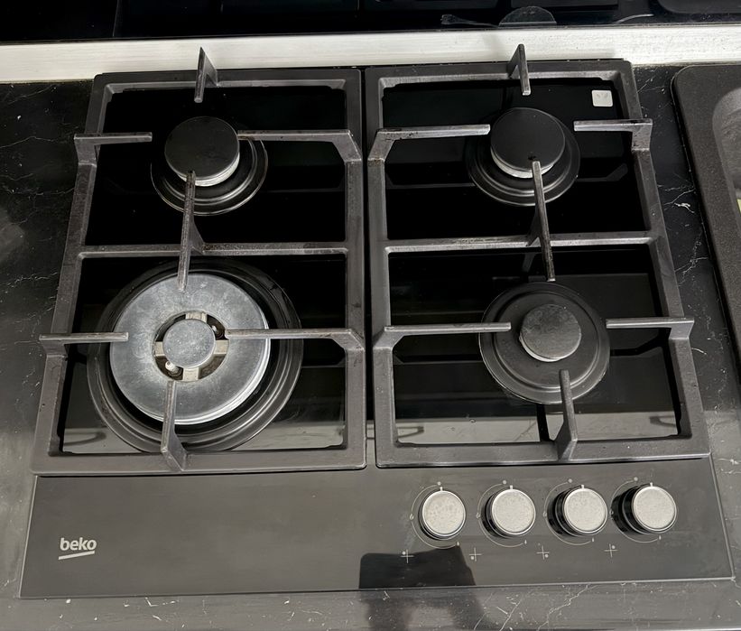 Plită pe gaz Beko, 4 arzatoare