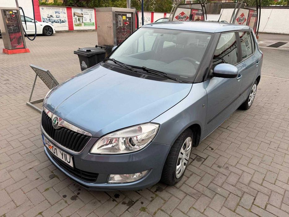 Vind Skoda Fabia 99.000 km.