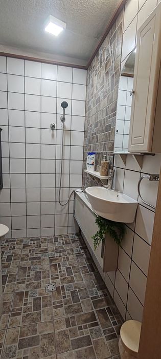 Дава се под наем Тристаен апартамент в София, Докторски паметник - 90 кв.м за 816 € - Снимка #5