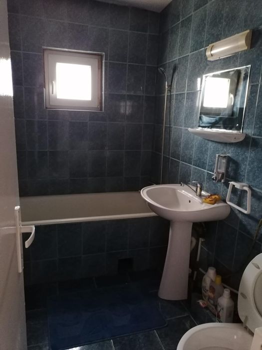Apartament cu 3 camere