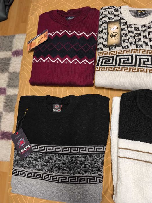 Lichidare pulovere noi bărbați M și L