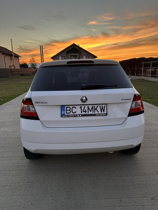 SKODA Fabia 2015 — imagine 4