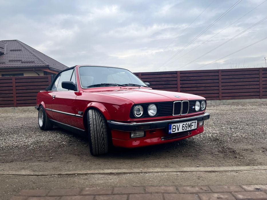BMW E30 cabrio, 2500cm, vehicul istoric impecabil