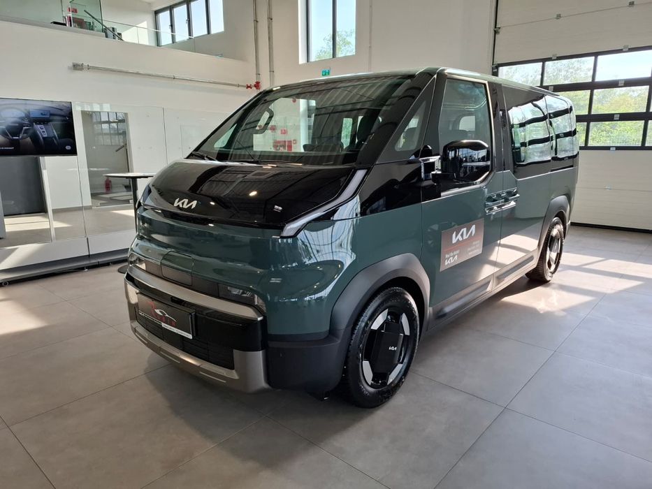 Kia PV5 Passenger