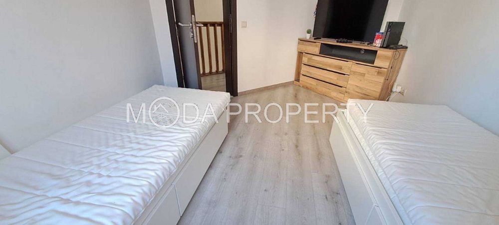 Двуетажна къща в Кошарица – напълно обновена и готова за нанасяне!