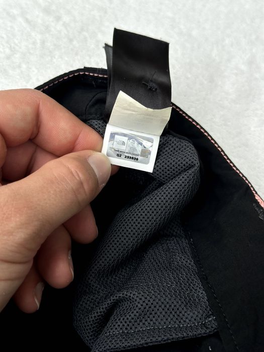 Дамски панталон The North Face 2-в-1 (Convertible Tech) - размер S(8), Отлично състояние