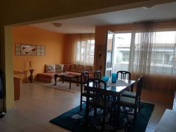 Дава се под наем Тристаен апартамент в Бургас, Възраждане - 106 кв.м за 240 € - Снимка #4