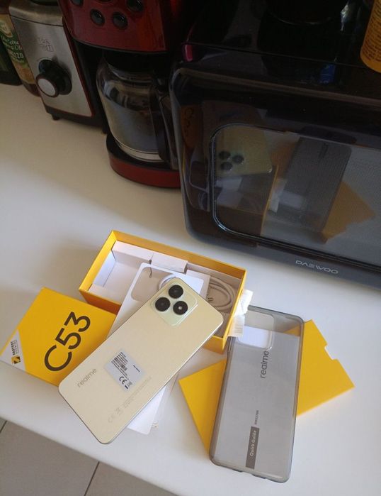 Vând telefon Realme C 53 nou nouț la cutie, 6+6gb RAM,128 GB Intern.