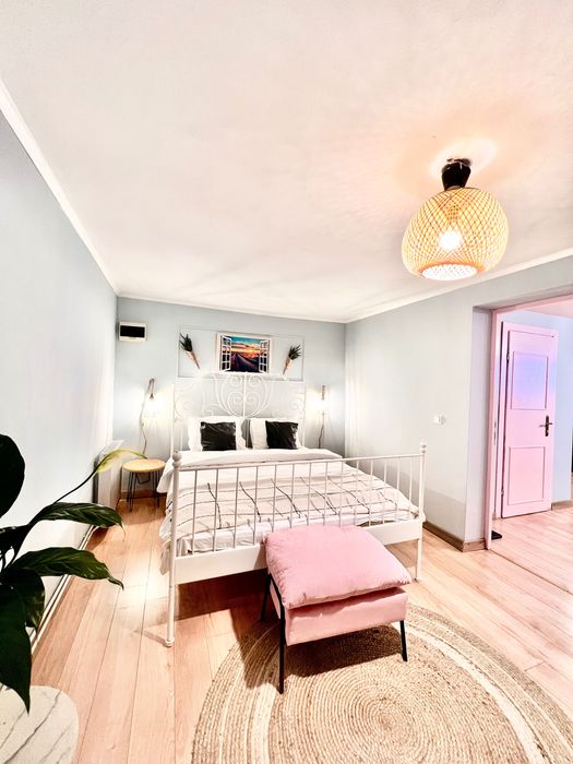 Apartamente de inchiriat  Centru Istoric- Disponibil si de revelion