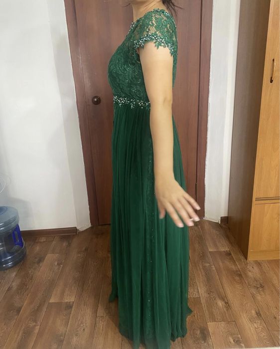 Красивое платье 46