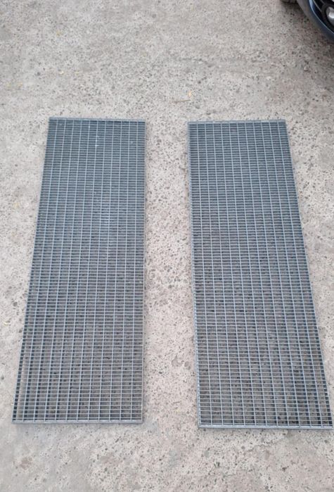 Trepte zincate galvanizate