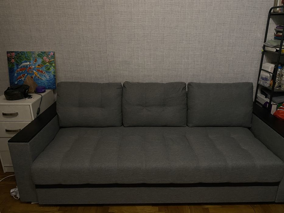 Продам диван в хорошем состоянии