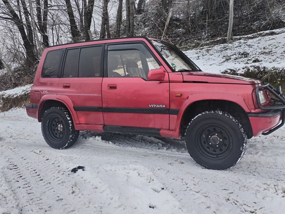 Vând Suzuki Vitara