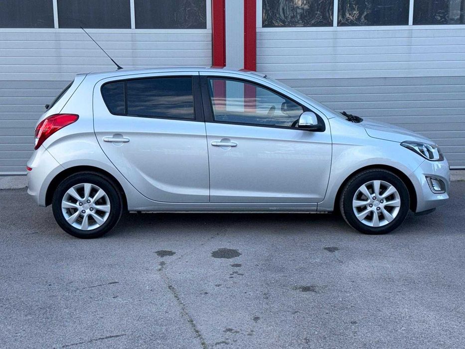 Hyundai I20 1.4I