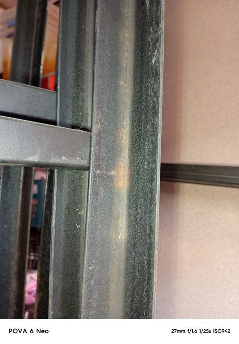 Продам стеллажи каркас металлический уголок