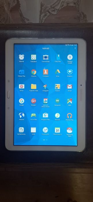 Tableta galaxy tab 4