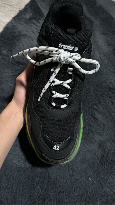 Balenciaga triple s