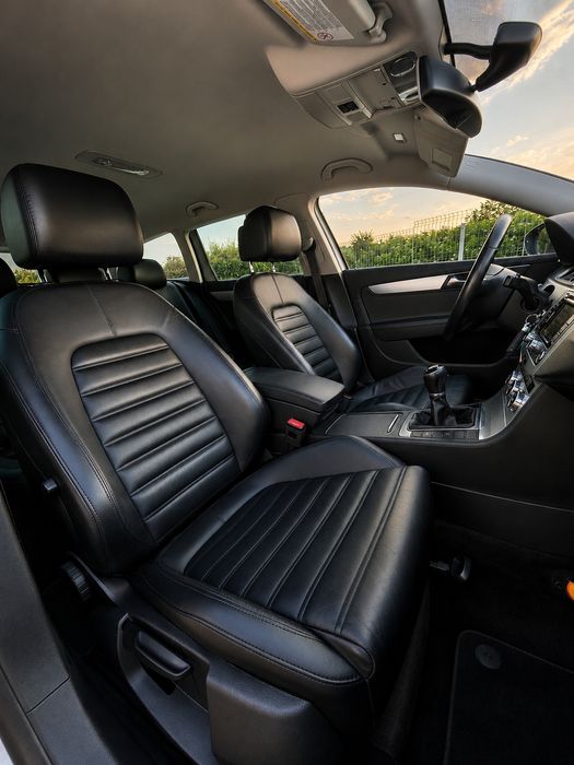 Volkswagen Passat / Piele / Navi