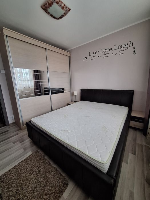 Apartament 3 camere de inchiriat