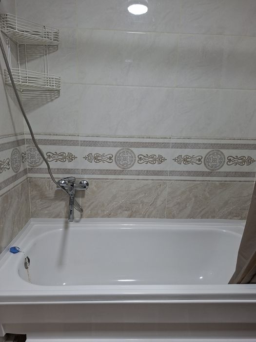Продаётсия новый ремонтим квартира харашой место