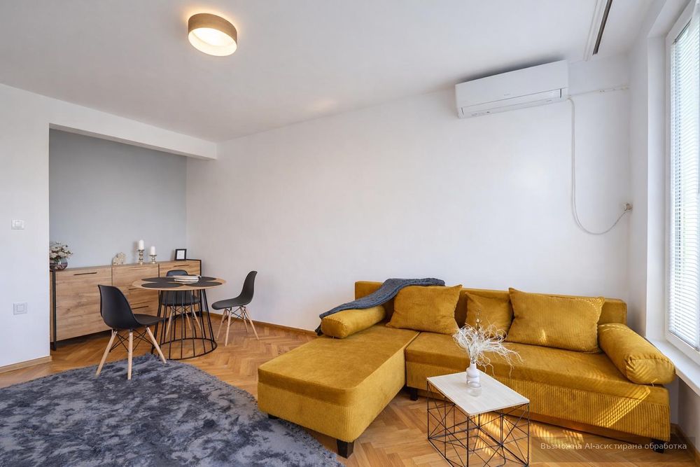 Тристаен апартамент под наем в Център