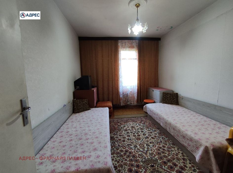 Продава се Двустаен апартамент в Плевен, 9-ти квартал - 62 кв.м за 1500 €/кв.м - Снимка #3