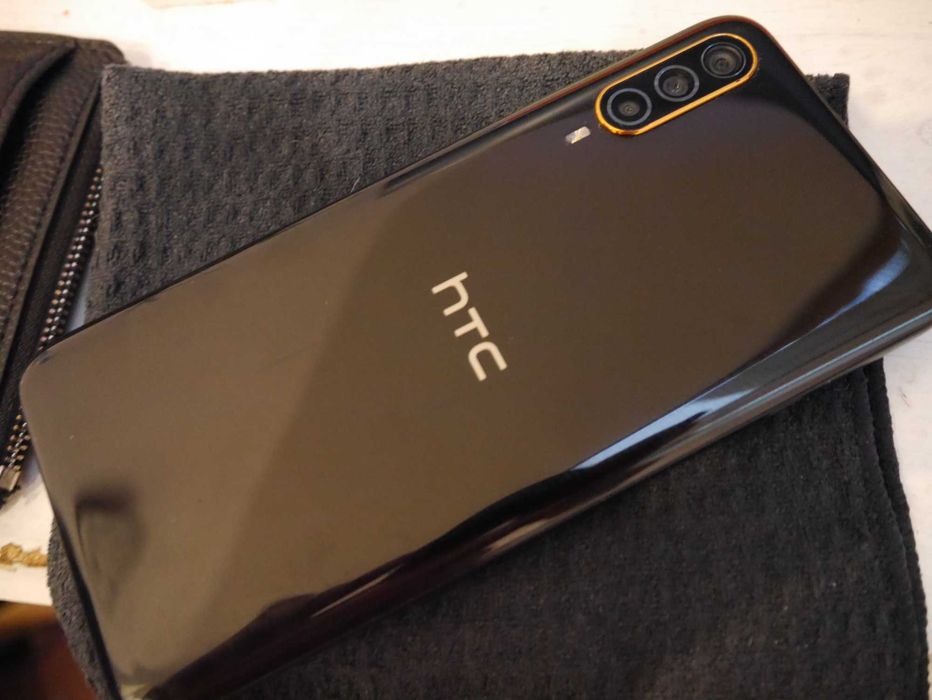 Телефон HTC Desire 22 Pro 5g 6.6", 8GB/128GB безжично зареждане, sdcard слот, вход слушалки Android 12