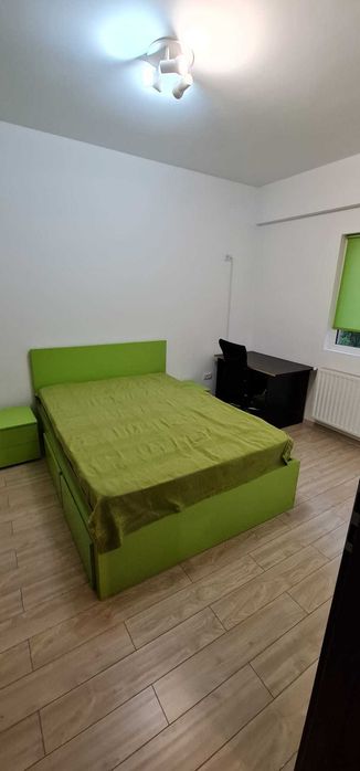 Proprietar Inchiriez ap 2 cam , Militari Res
