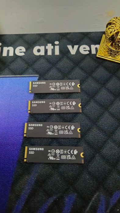 SSD Samsung 1 TB Noi Nefolositi.Preṭ fix!