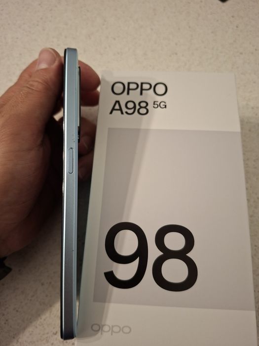 Oppo A98 in garantie
