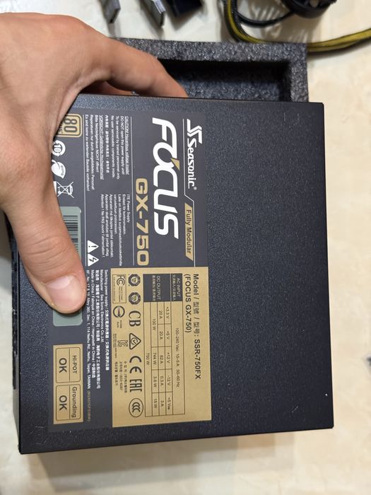Блок питания Seasonic FOCUS GX-750 750W SSR-750FX