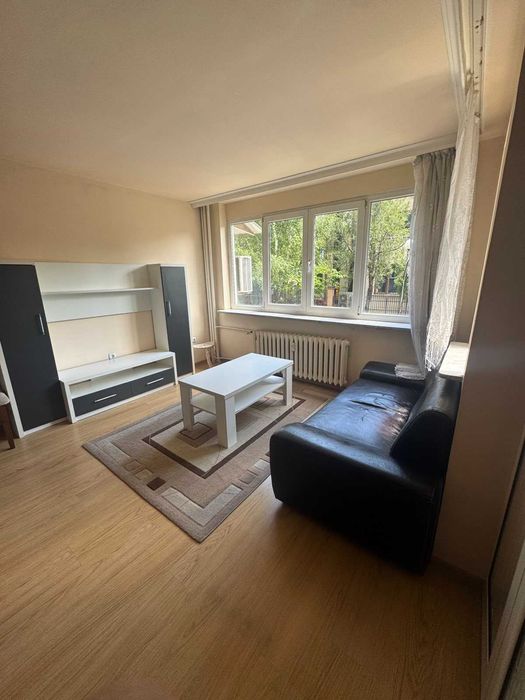 Дава се под наем Четиристаен апартамент в София, Изгрев - 120 кв.м за 700 € - Снимка #3