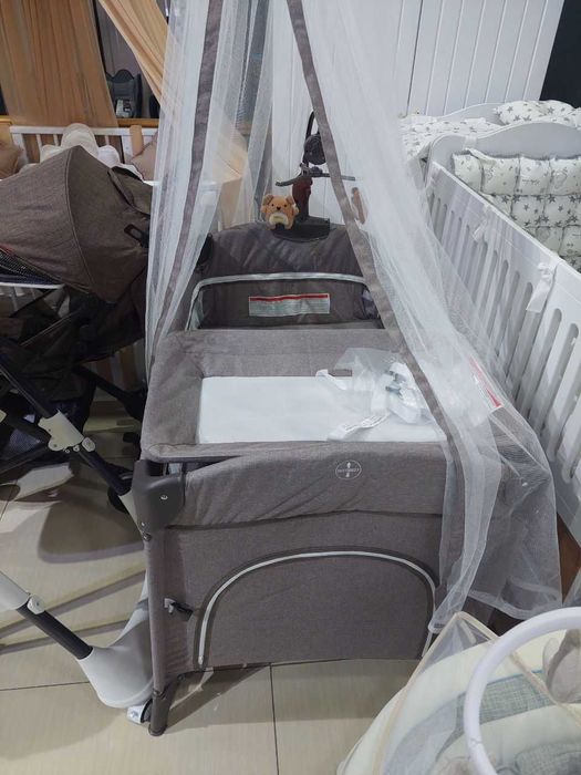 Детский манеж механический