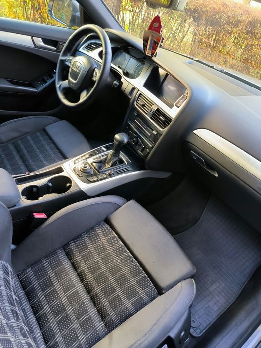 AUDI A4 2011 — imagine 3