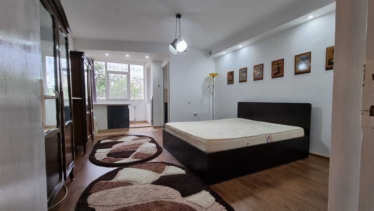 PARTICULAR, inchiriez (ofer) GARSONIERA (CORESI)  300 euro , Parter/9, 32 mp