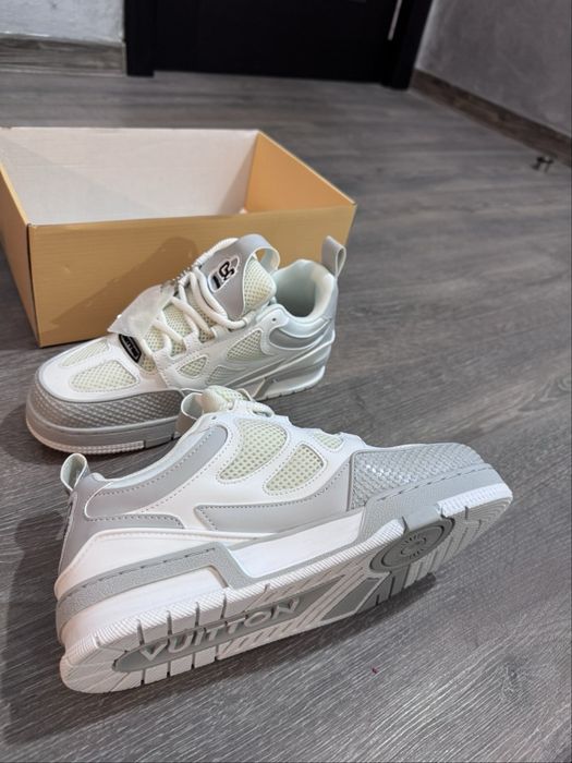 Lv Skate Grey.  41