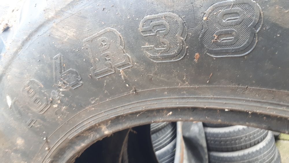 Anvelope tractor 18,4R38 uzura 50%