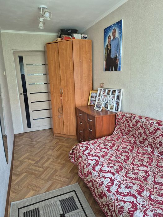 Продам трёх комнатную квартиру